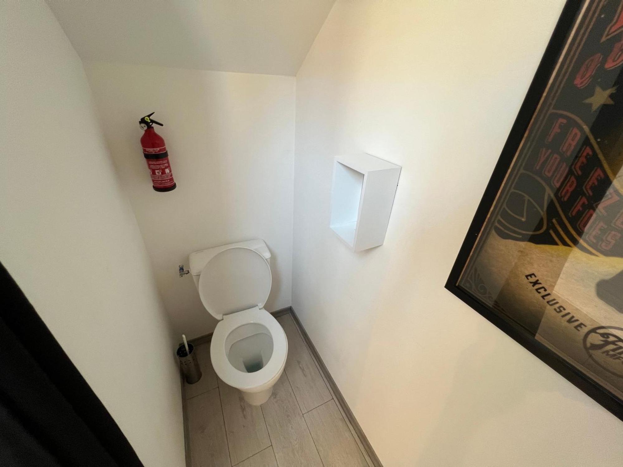Bellevue Appartement Sous Les Toits Hypercentre Climatise Dole Dış mekan fotoğraf